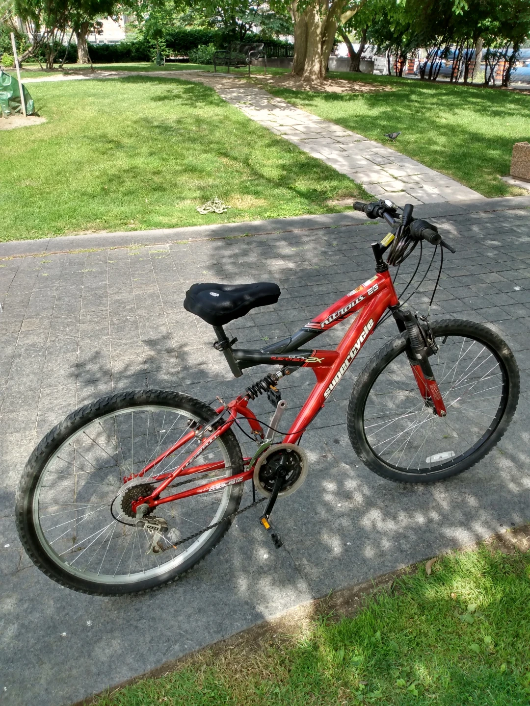26" Mountain Bike + New Accessories - photo 3