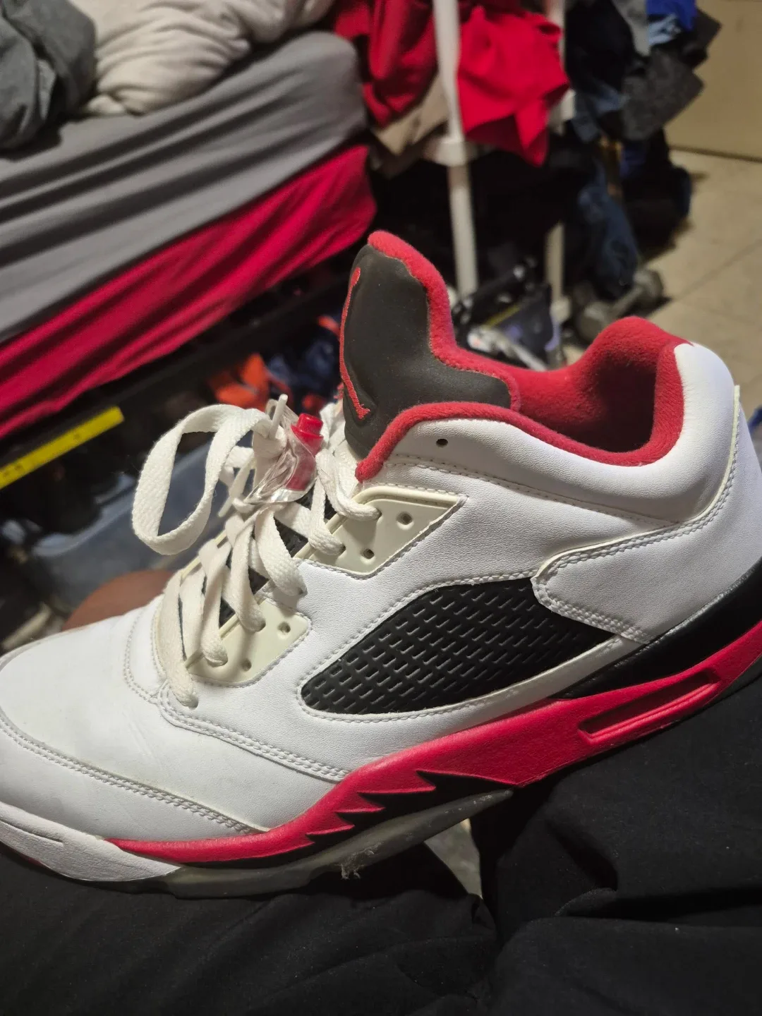 Air Jordan 5 Low White Red Basketball Shoes - photo 2