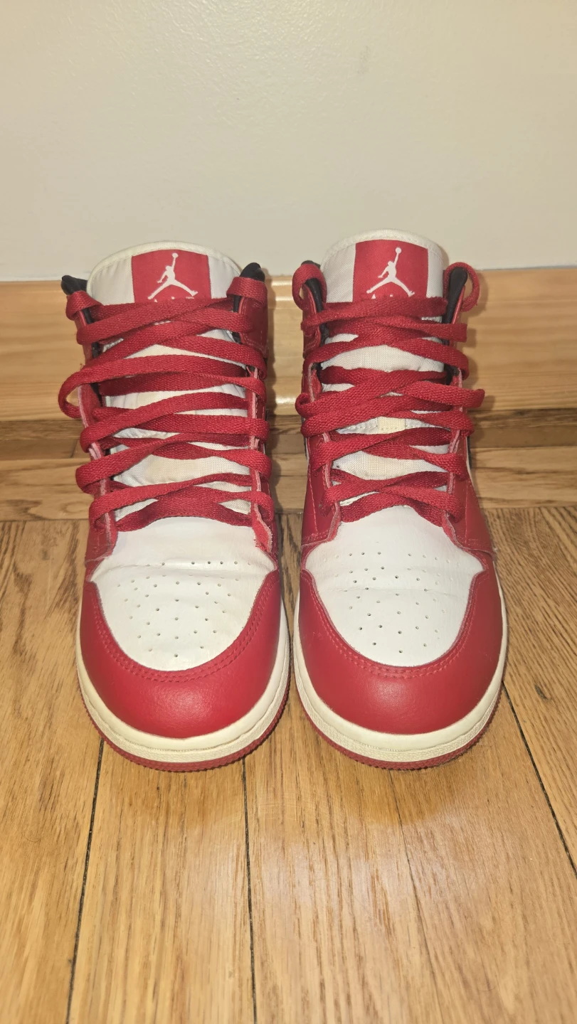 Nike Air Jordan 1 Mid SE Red White Black Sneakers