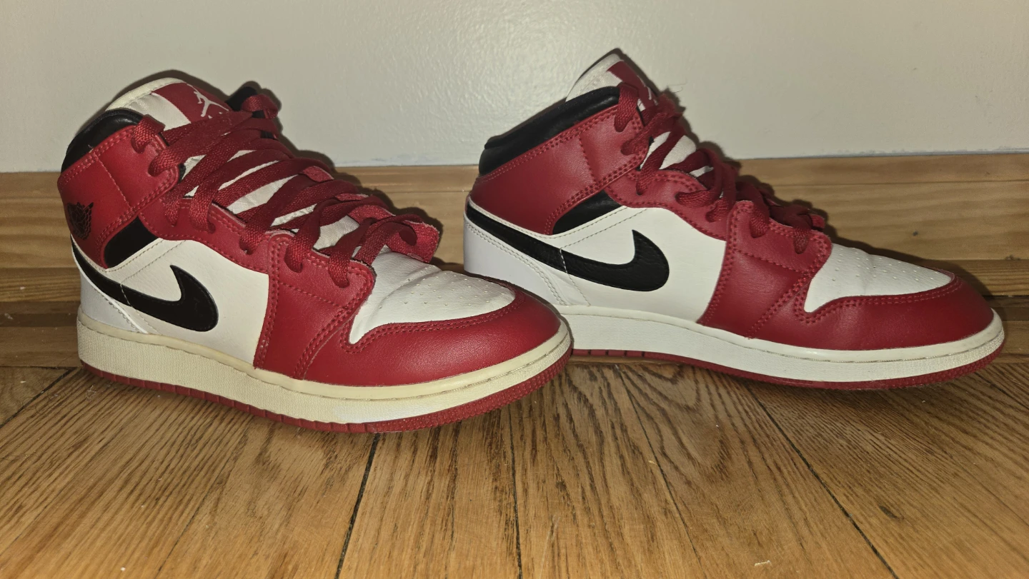 Nike Air Jordan 1 Mid SE Red White Black Sneakers - photo 3
