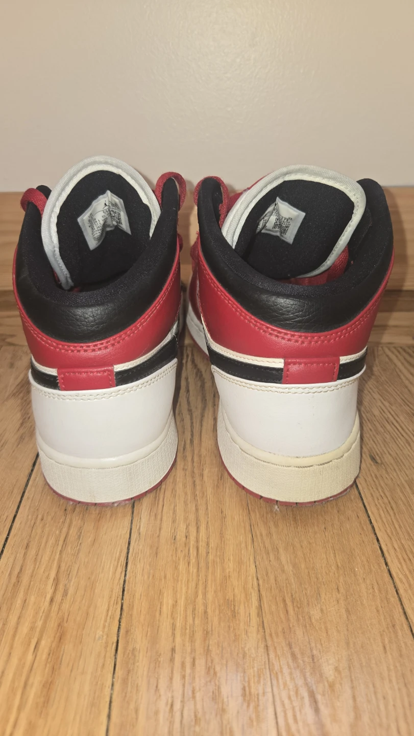 Nike Air Jordan 1 Mid SE Red White Black Sneakers - photo 4