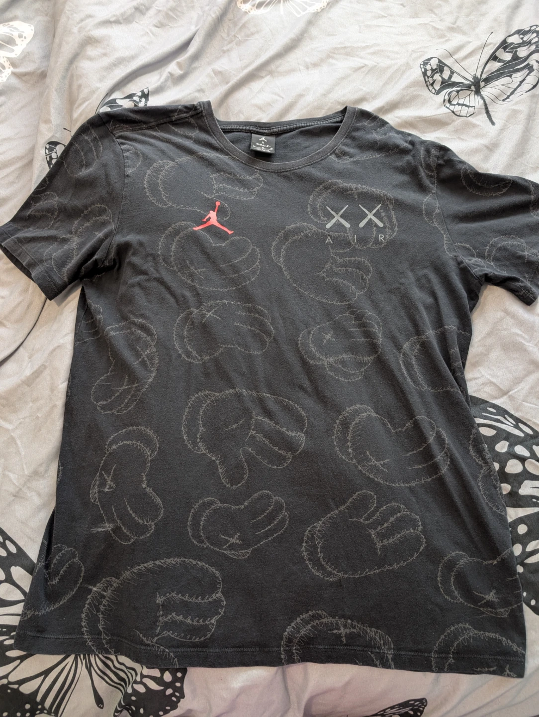 Jordan x KAWS T-Shirt - photo 4