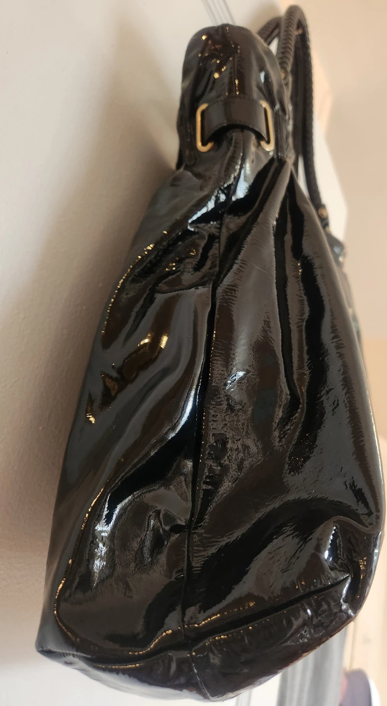 Salvatore Ferragamo Black Patent Leather Hobo Bag - photo 4