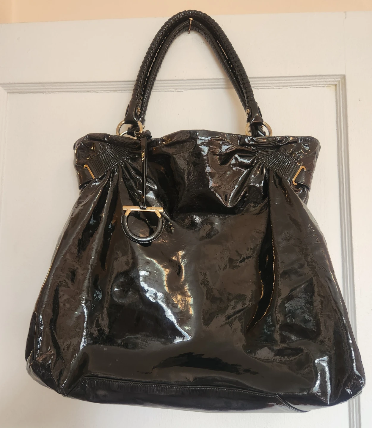 Salvatore Ferragamo Black Patent Leather Hobo Bag - photo 5