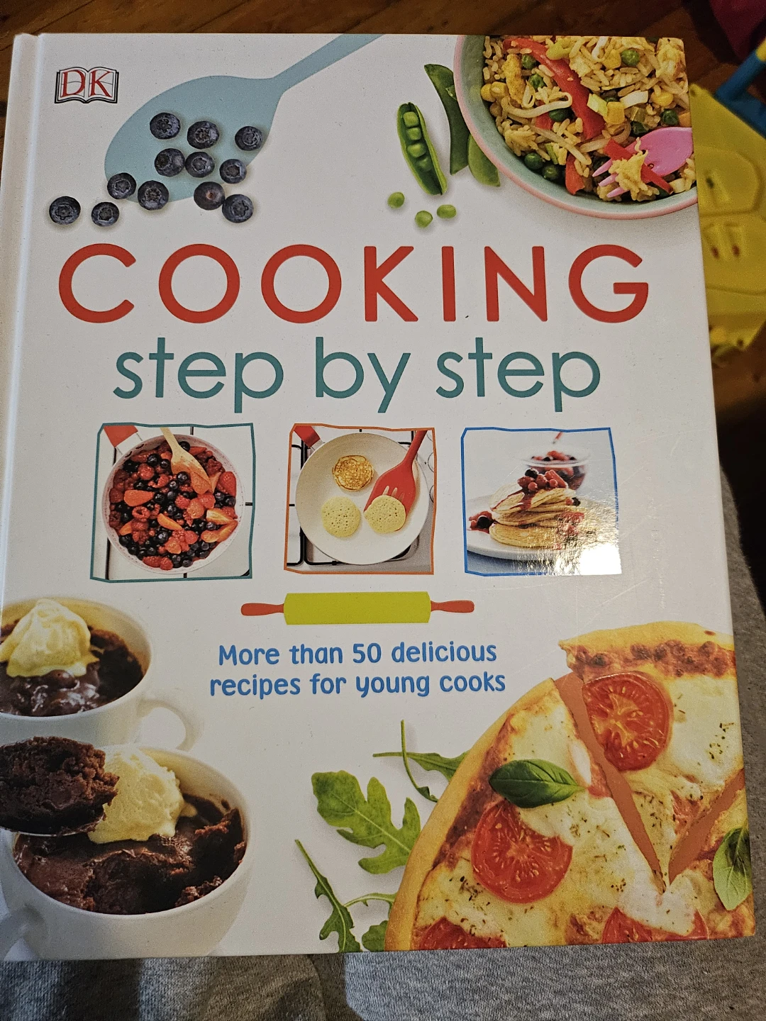 DK Cooking Step by Step Cookbook