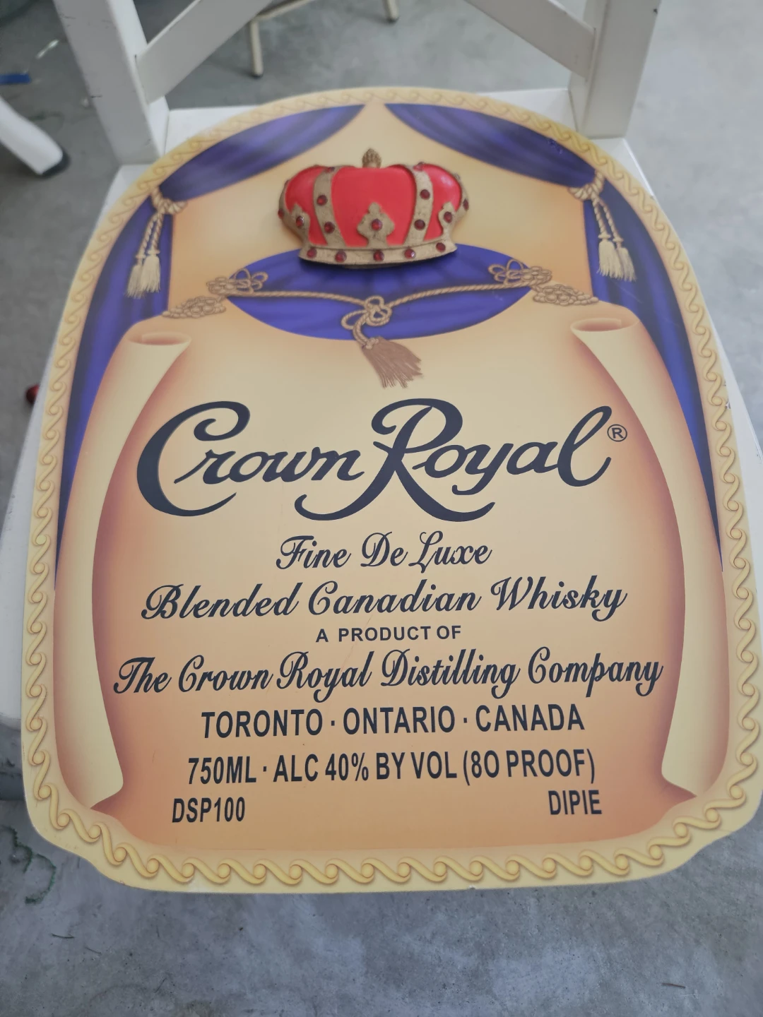 Crown Royal Fine De Luxe Blended Canadian Whisky Tray