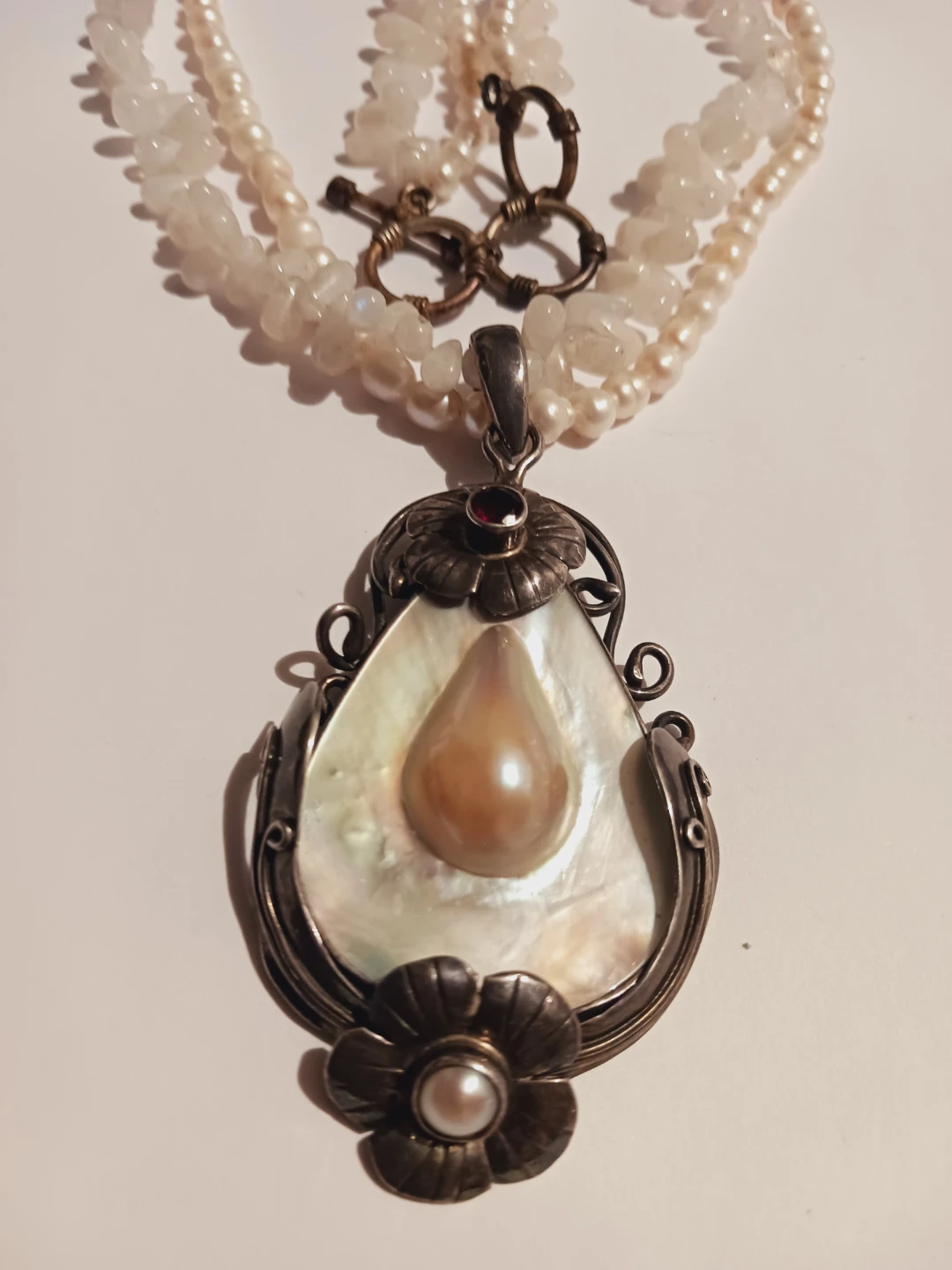 Stunning Sterling Silver 925 Pearl :& Garnet Pendant Necklace - photo 3