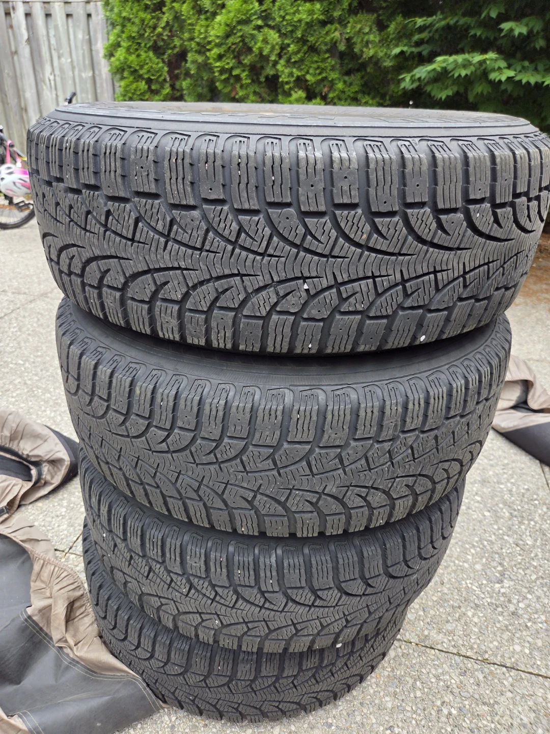 Pirelli Carving Edge Winter Tires and Rims - photo 3