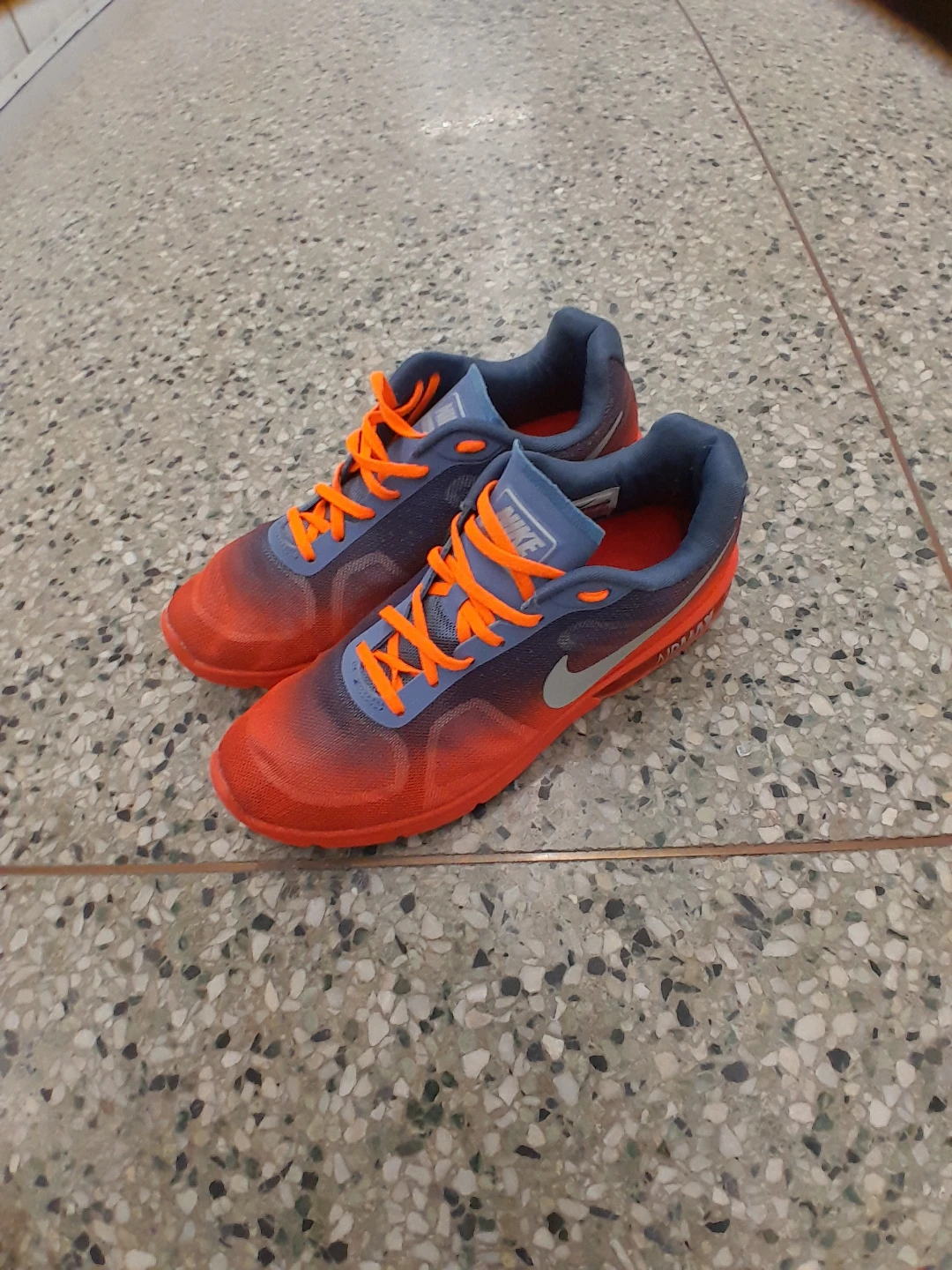 Nike Air Max Running Shoes Men's Size 8.5 - photo 4