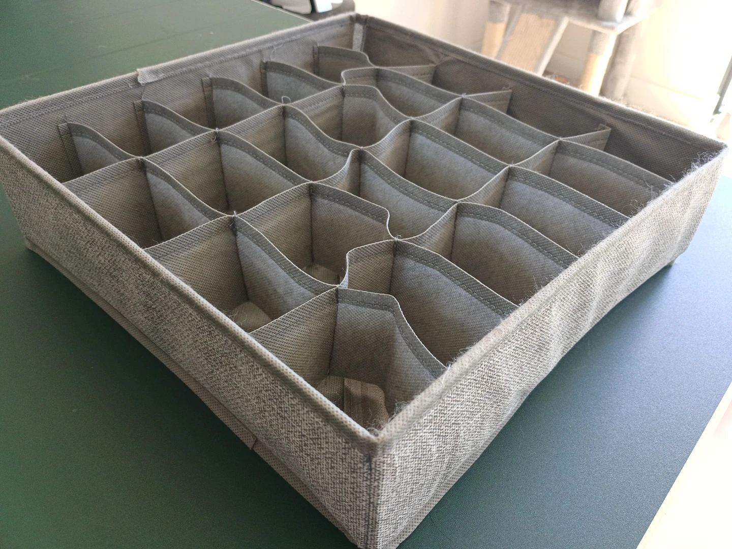 Drawer organizer unit