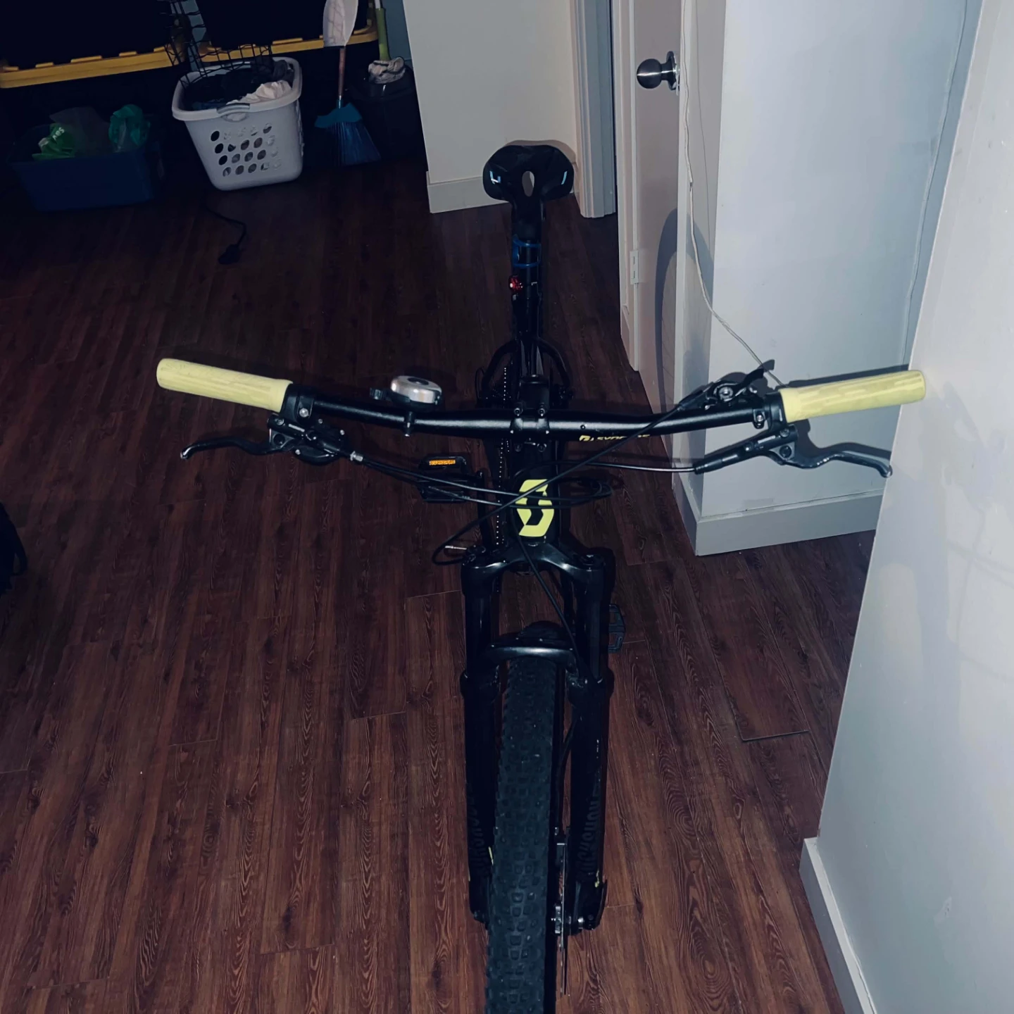 Scott Scale 940 Mountain Bike - photo 2