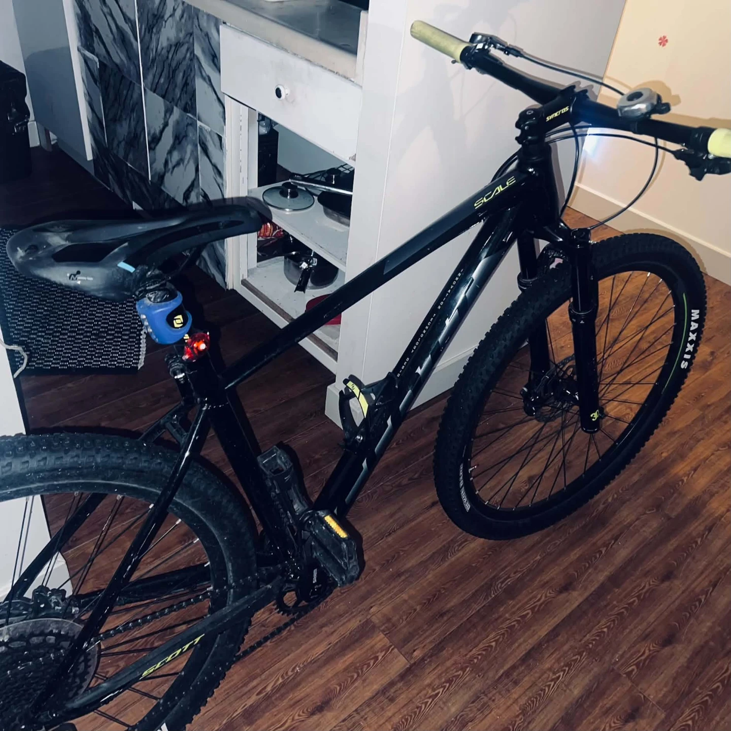 Scott Scale 940 Mountain Bike - photo 3