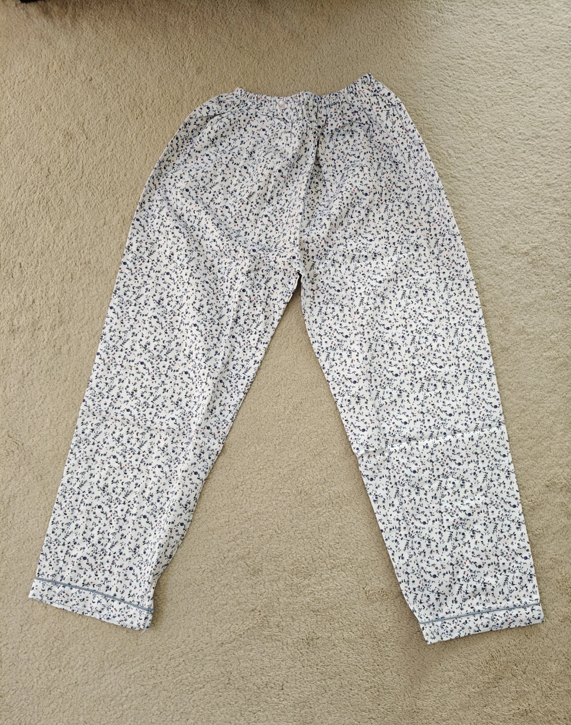 Pajama Set - Asian Women's Medium - photo 4