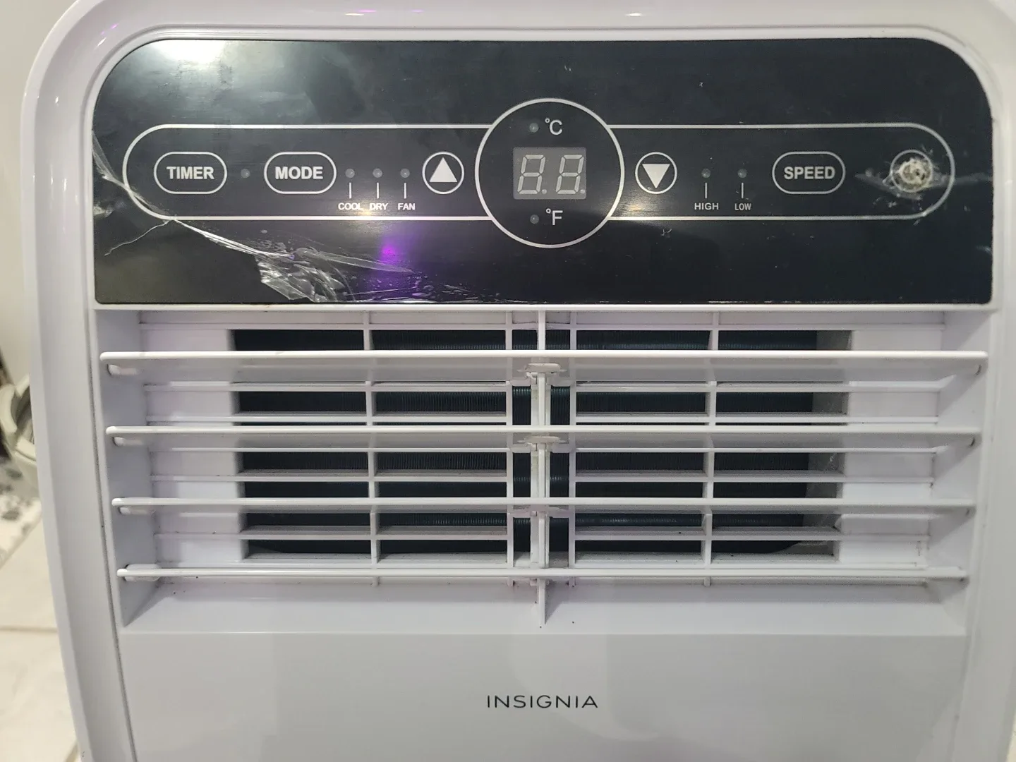 Insignia Portable Air Conditioner NS-AC8PWH9-C - photo 4