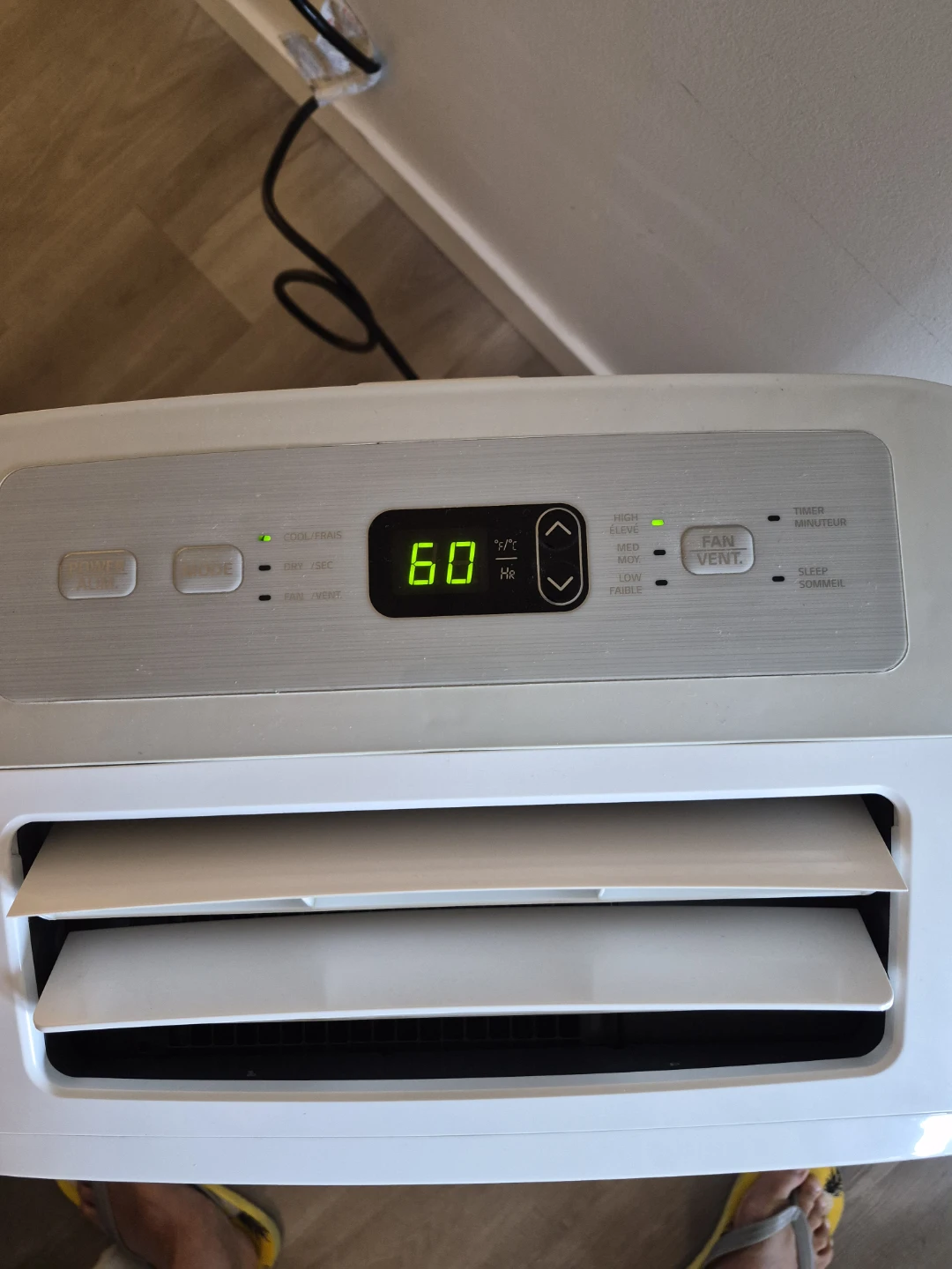 LG LP0721WSB Portable Air Conditioner - photo 2
