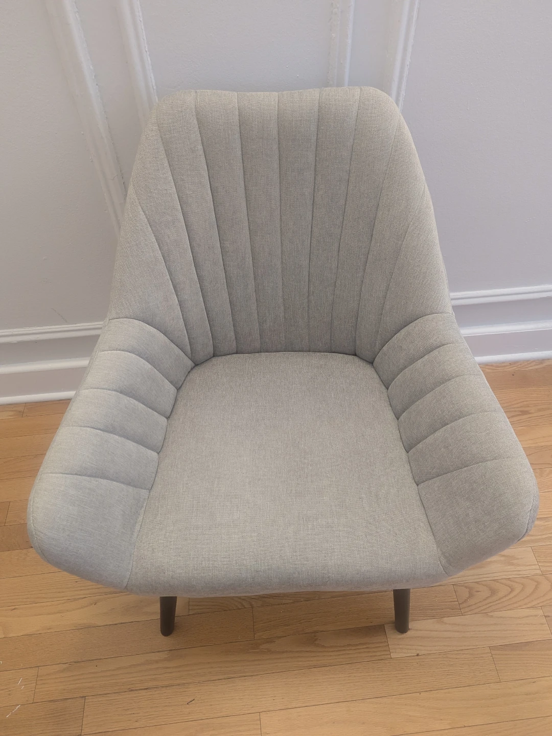 Light Gray Upholstered Accent Chair - photo 4