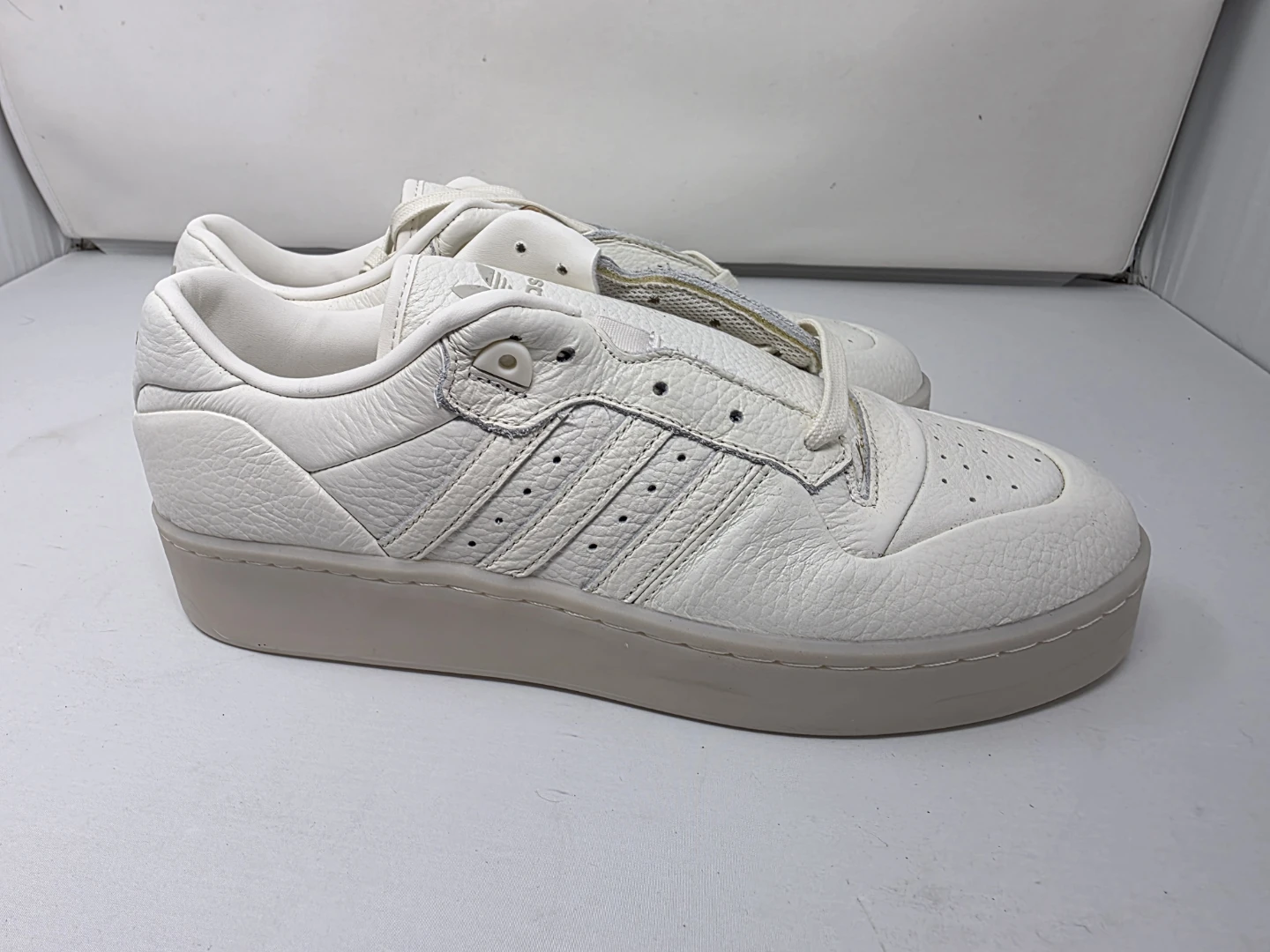 Adidas Rivalry Low White Sneakers ⚽️ - photo 4