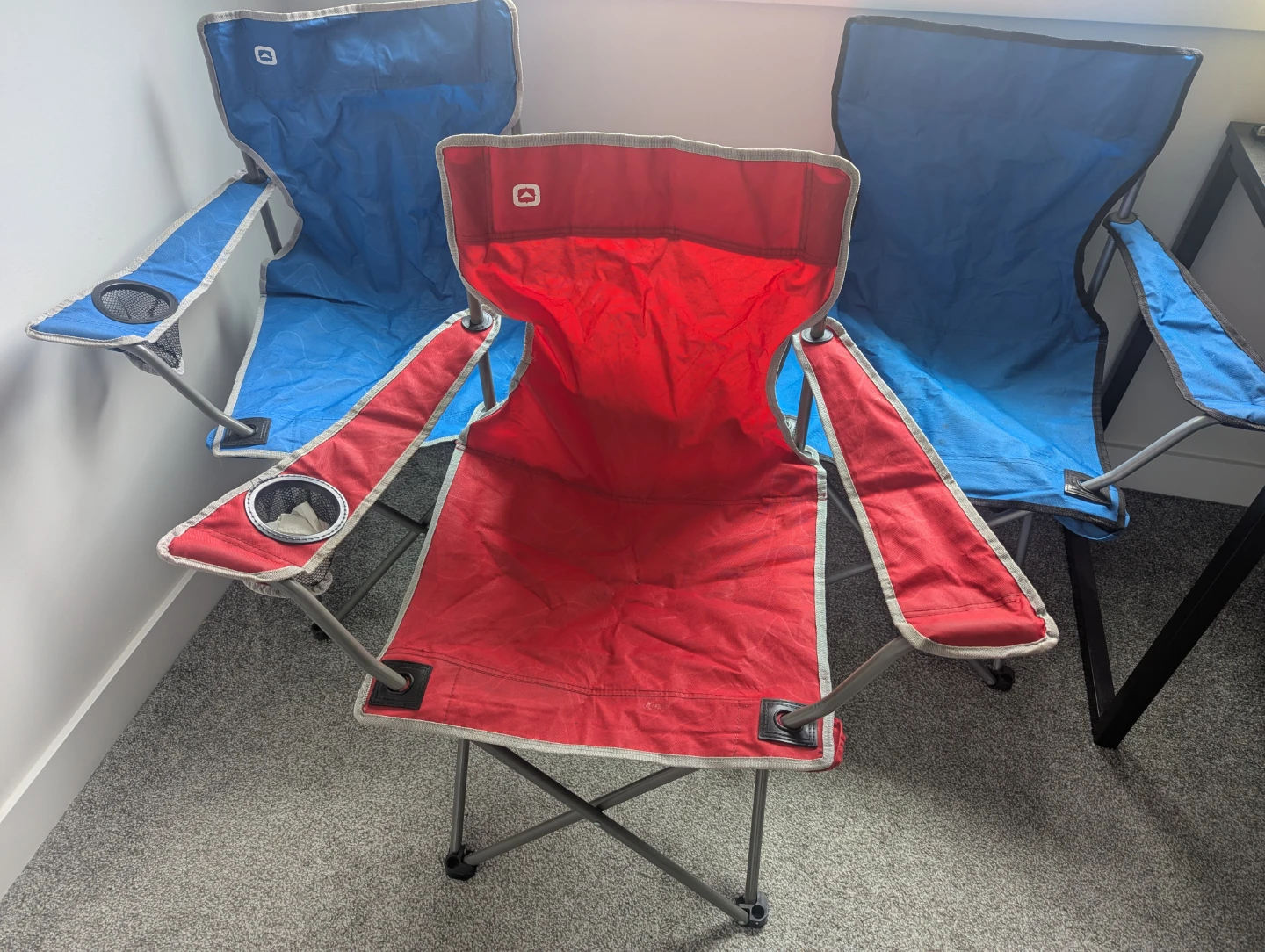 Folding Camping Chairs - Red & Blue - photo 2
