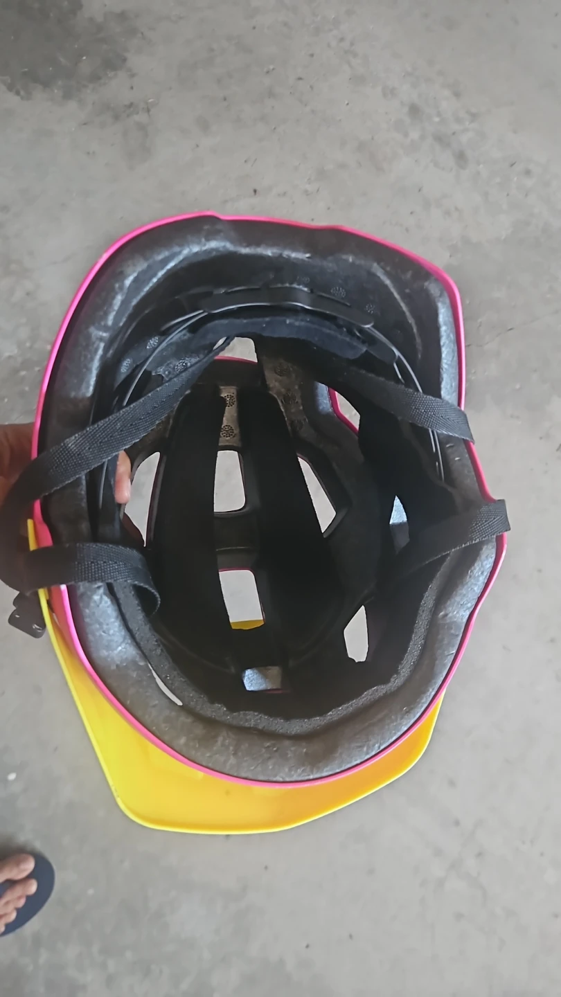 Raleigh Youth Bike Helmet - photo 2