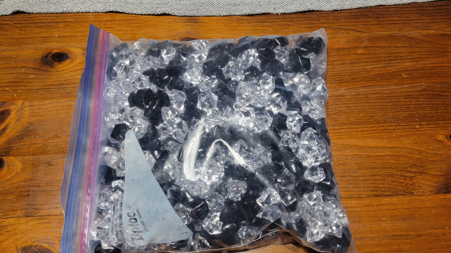 Acrylic Ice Cubes - Black and Clear - photo 2