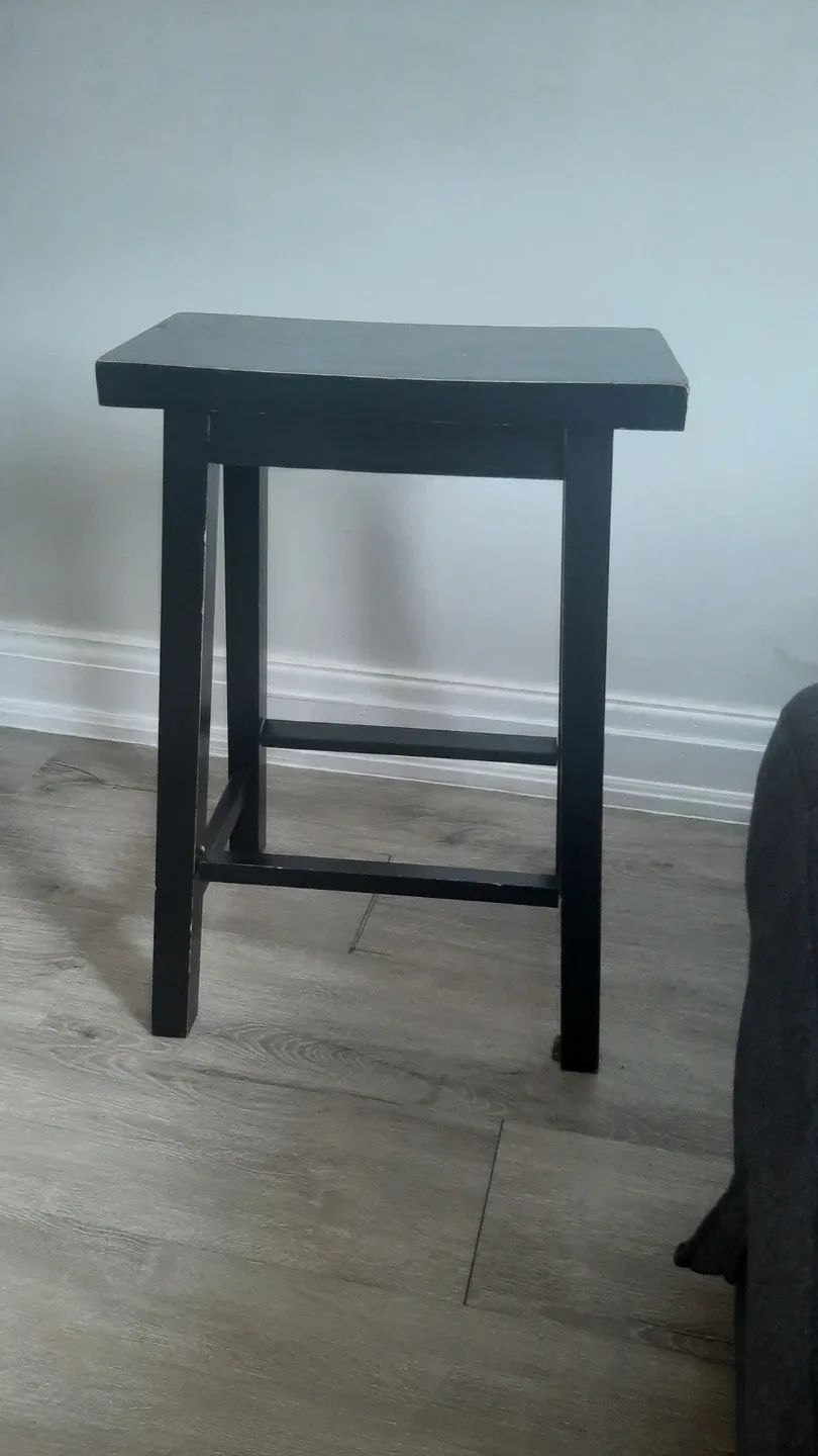 Black Bar Stool