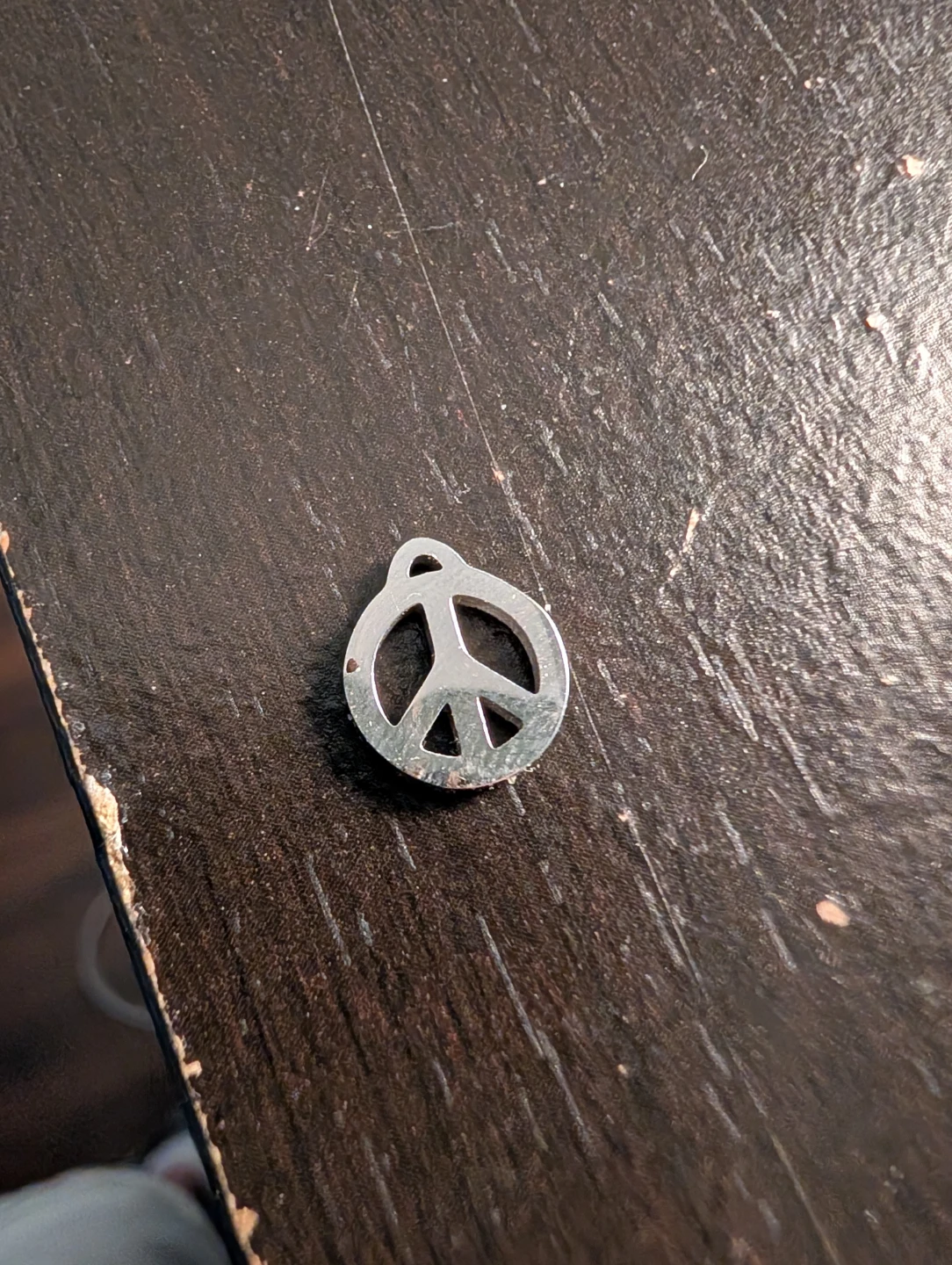 Peace Sign Pendant  ⚽
