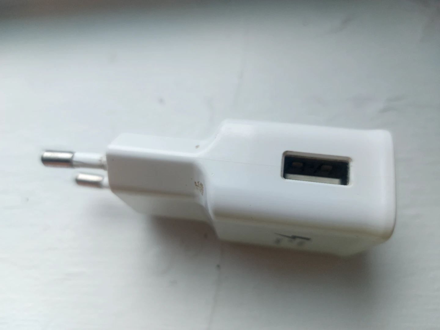 Samsung Travel Adapter EP-TA20EWE - photo 2