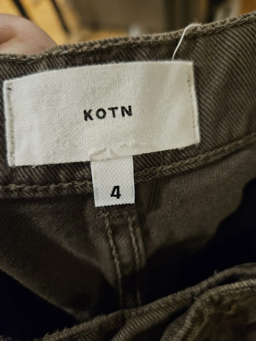 KOTN Women's Pants Size 4 - photo 2