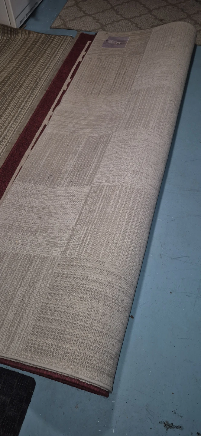 Oriental Design Area Rug - photo 3