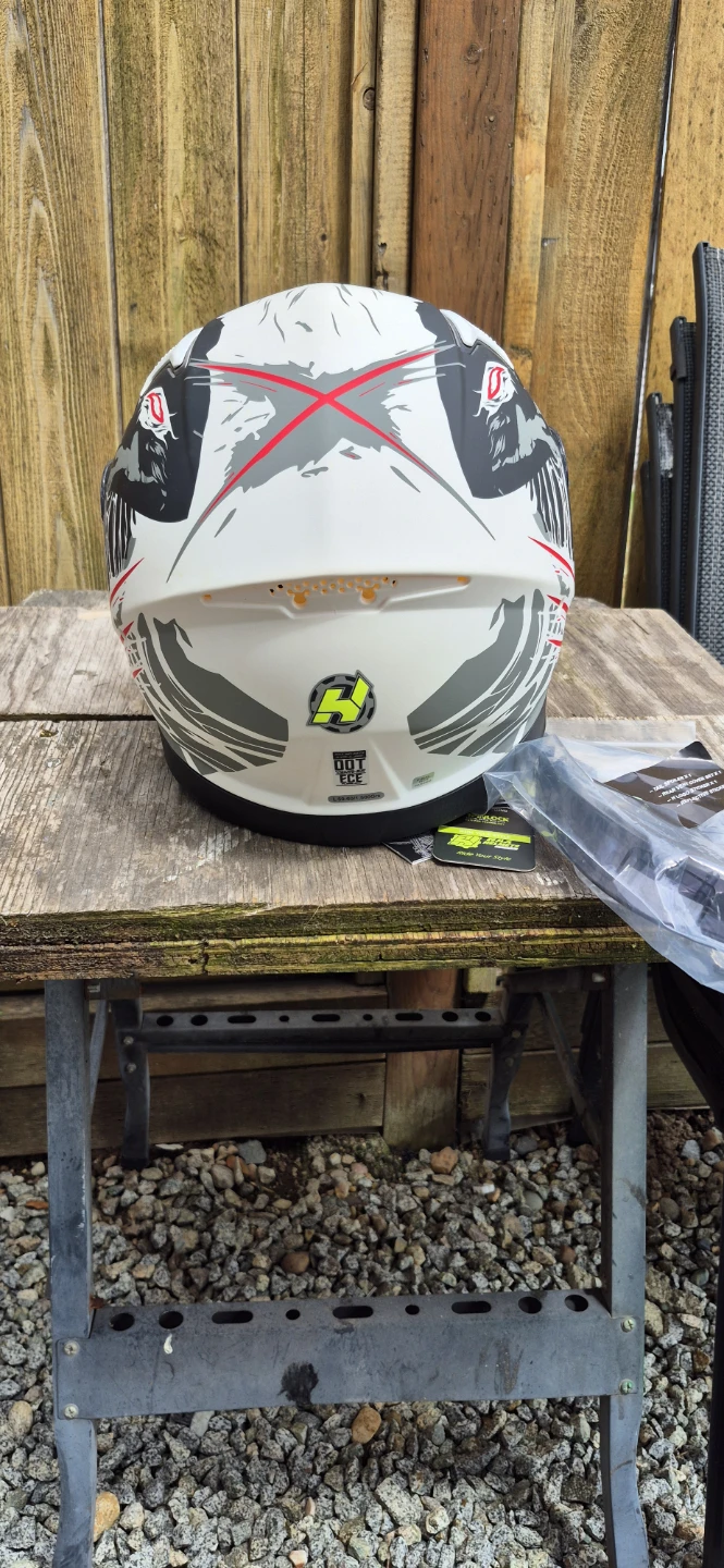 Full face motorcycle helmet