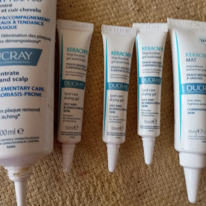 Ducray Keracnyl Foaming Gel and Spot Drying Gel Bundle - photo 2