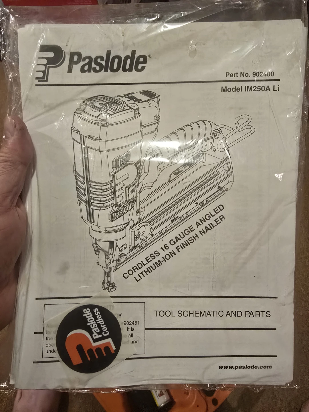 ​Paslode 16-Gauge Angled Finish Nailer IM250A Li - As-Is - photo 4