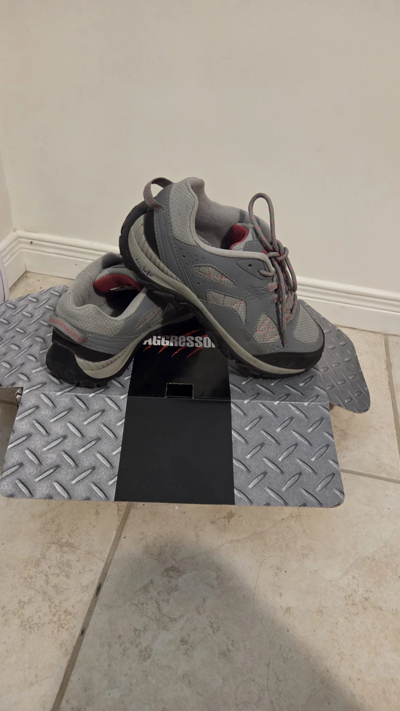 Aggressor Women's Steel Toe Safety Hiking Shoes Size 7.5