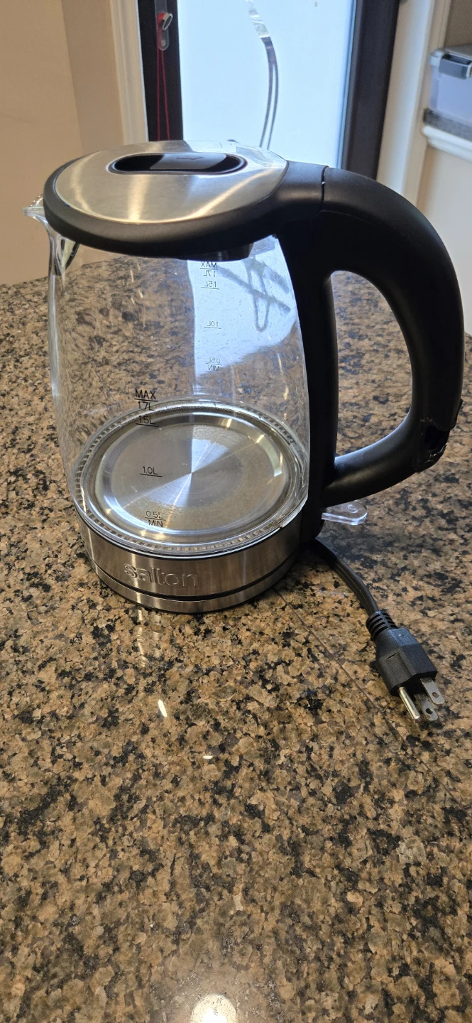 Salton Electric Kettle - Glass Body, Black Handle