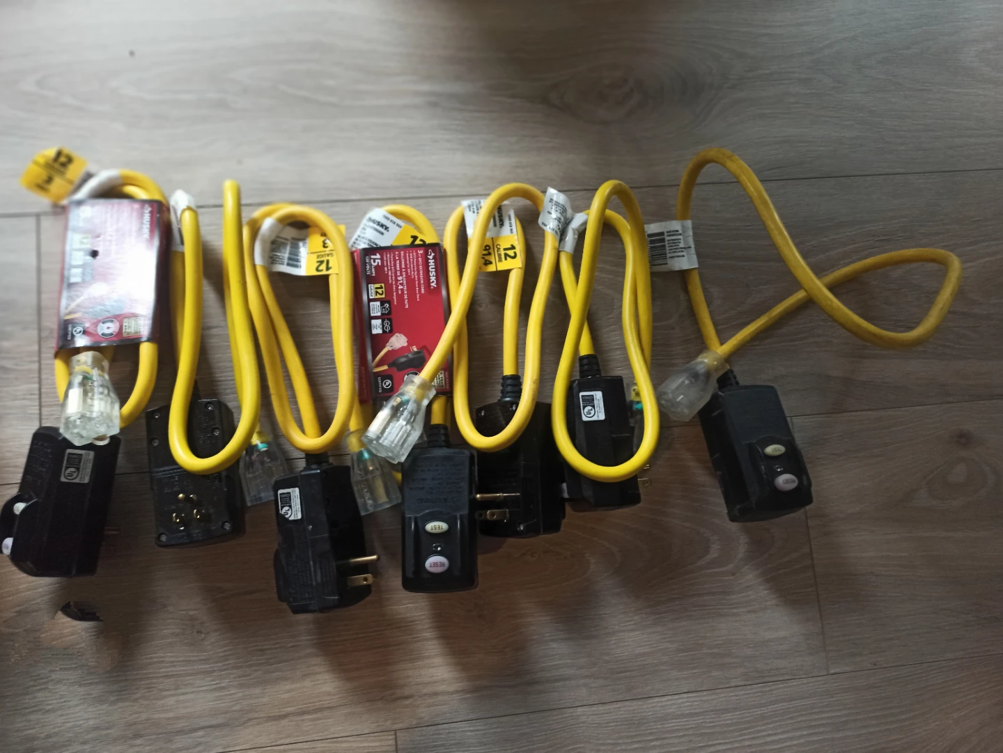 Husky 15A Heavy Duty Extension Cord