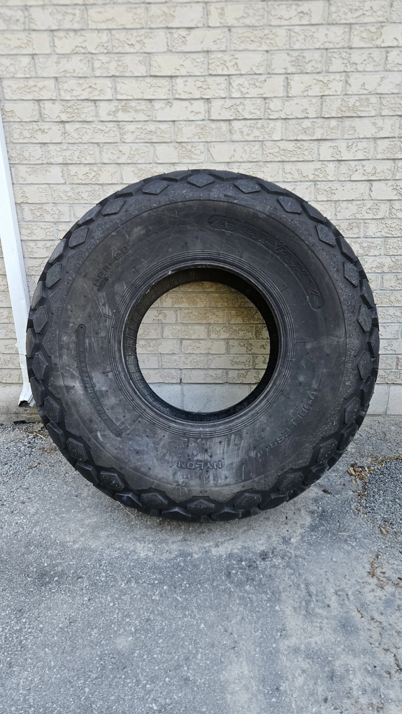 Heavy Duty Off-Road Tire