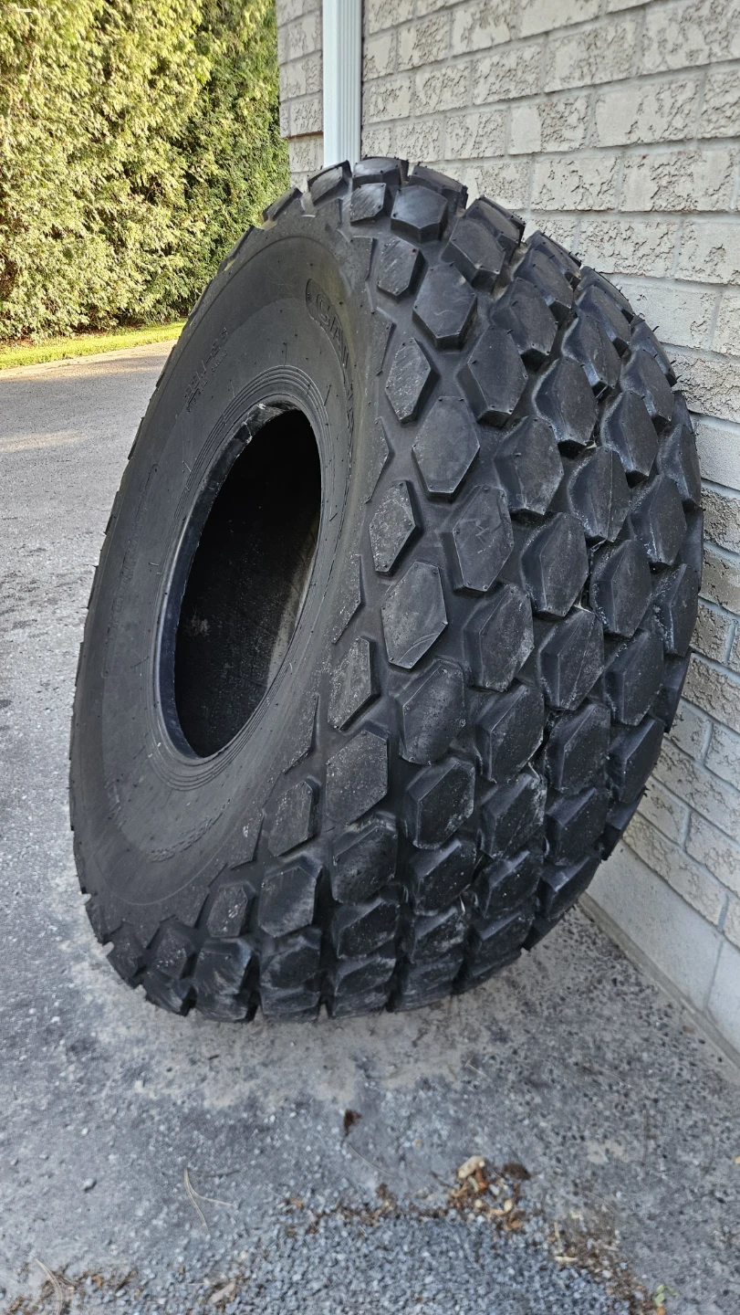 Heavy Duty Off-Road Tire - photo 3