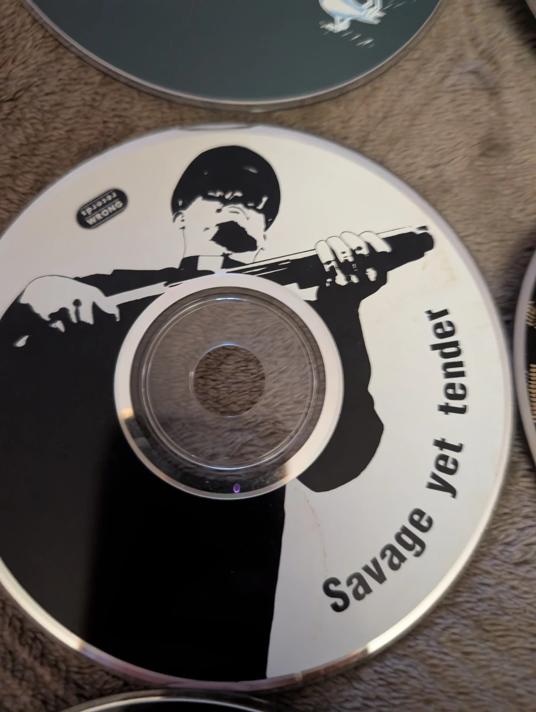 Wrong Records CD "Savage Yet Tender" ⚽
