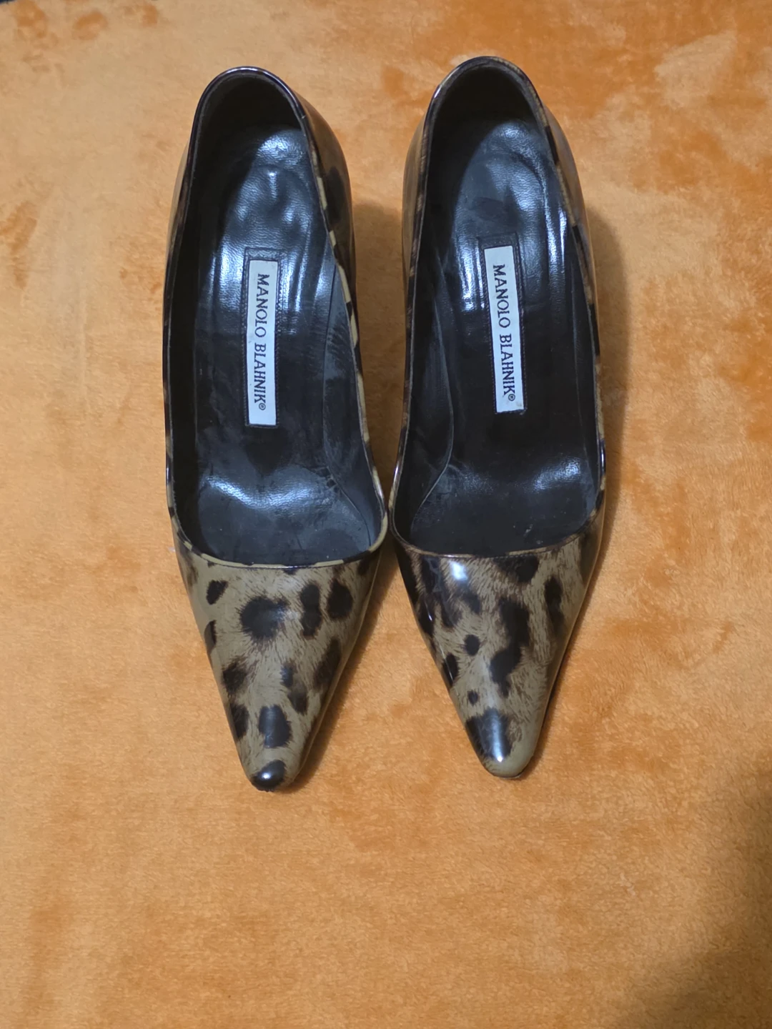 Manolo Blahnik Leopard Print Heels Size 37