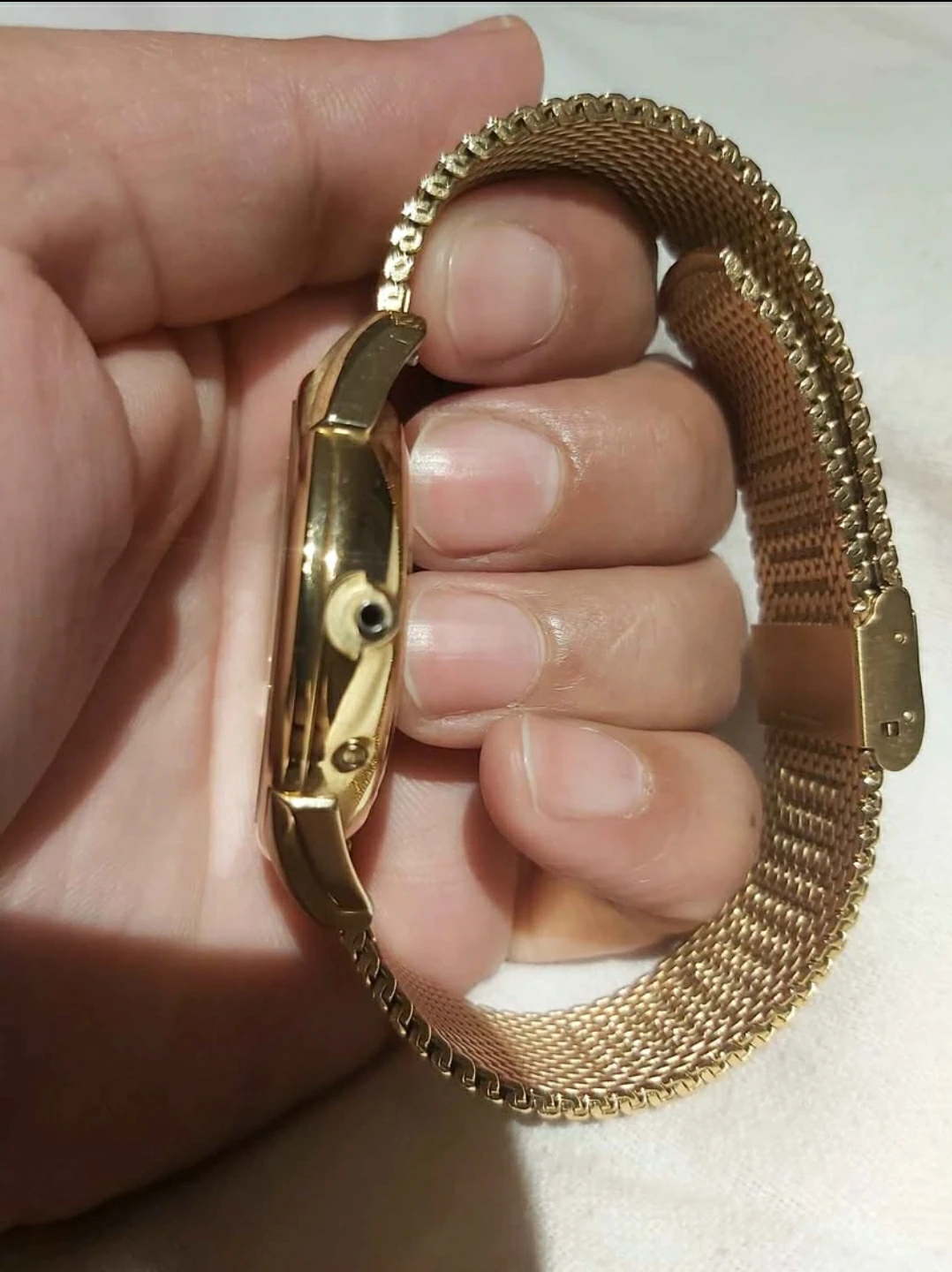 Enzo Attini Gold Tone Mesh Band Watch - photo 2