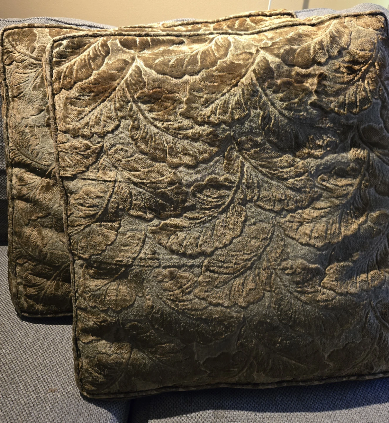 Vintage Throw Pillows Set of 2 - Brocade Damask Pattern - photo 2