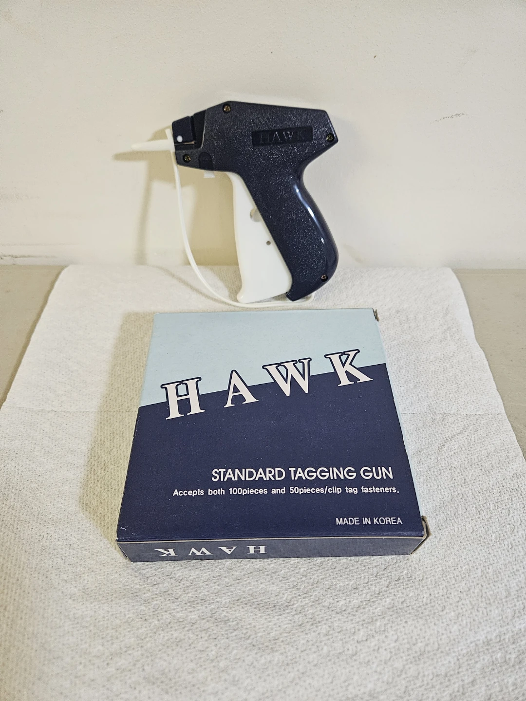 HAWK Standard Tagging Gun