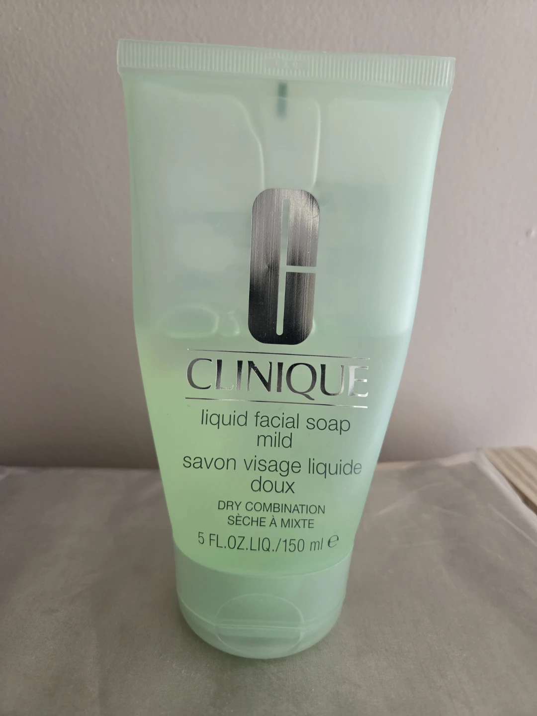 Clinique Liquid Facial Soap Mild 100ml - photo 2