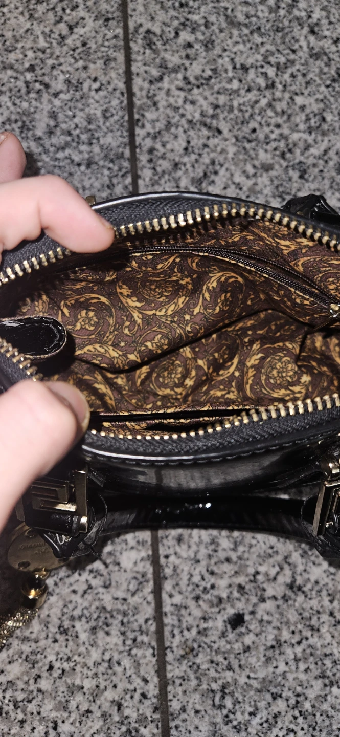 Versace Black Patent Leather (NEGOTIABLE) - photo 3