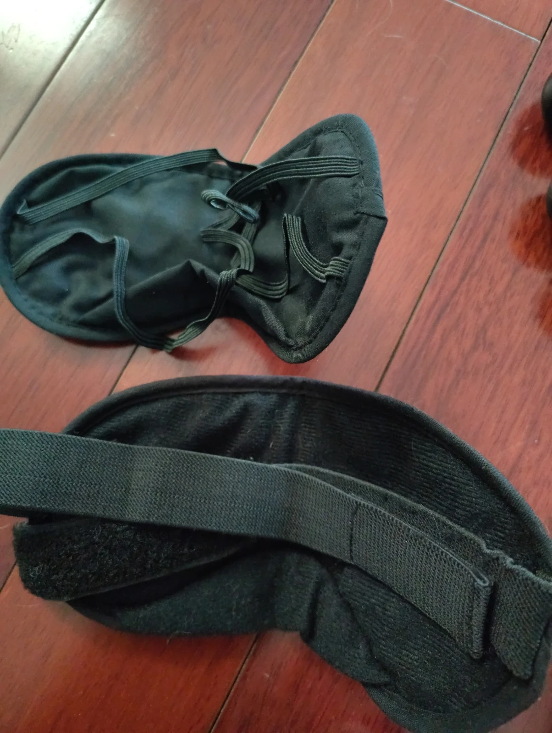 ZenBev.com Black Sleep Mask Set with Pouch - photo 2