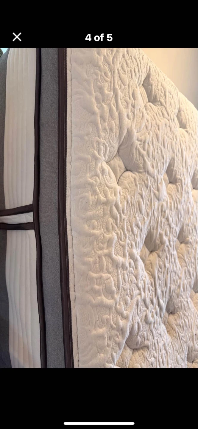 King Wayfair Sleep Mattress/free delivery - photo 4