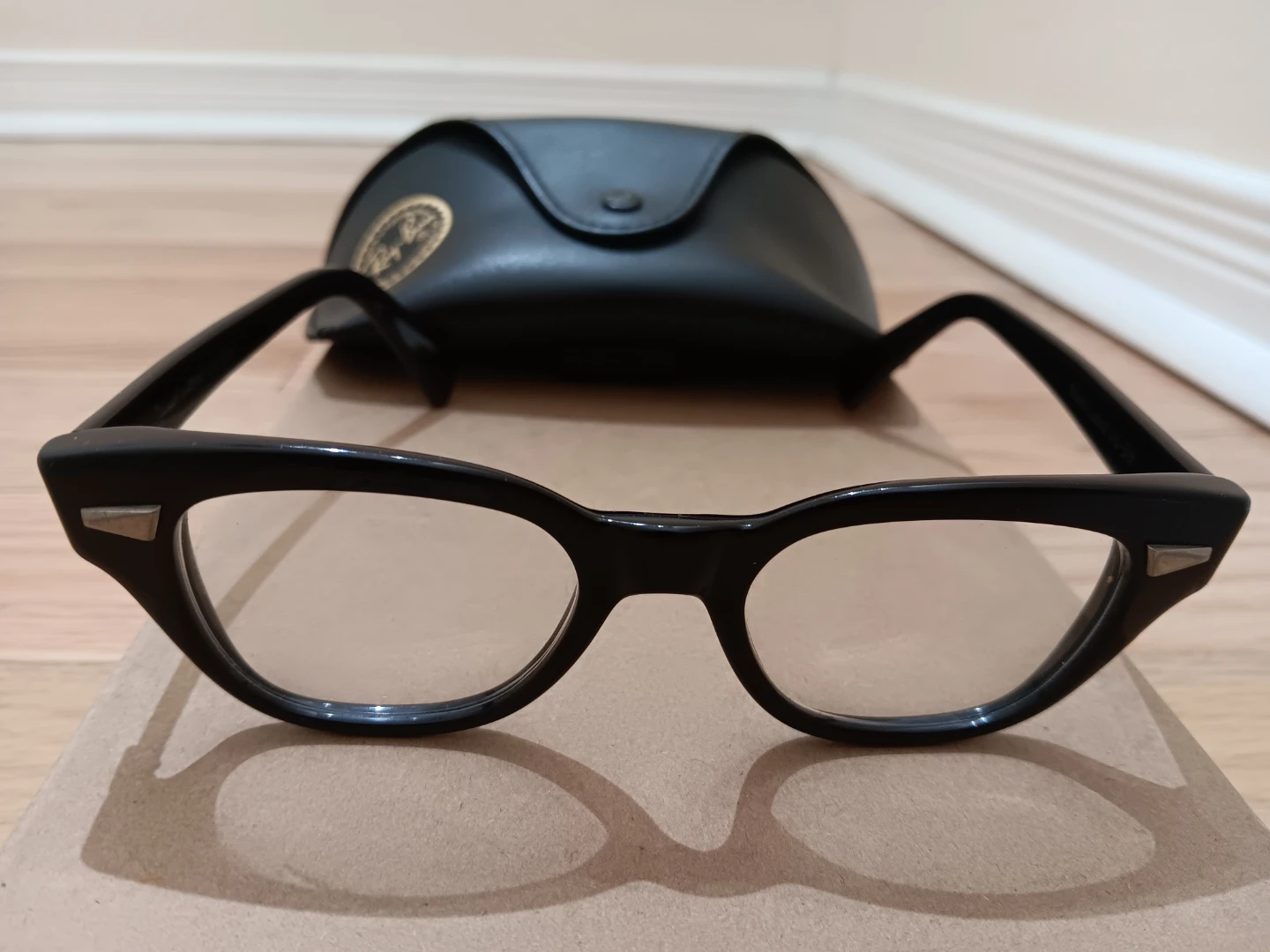 Vtg Ray-Ban/Bausch & Lomb RX BLACK FRAMES 4 1/4 - 5 1/2 - photo 2