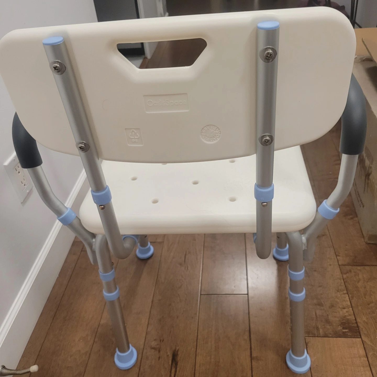 NEW FROM THE BIX! SHAWER CHAIR WITH ARMS - photo 2