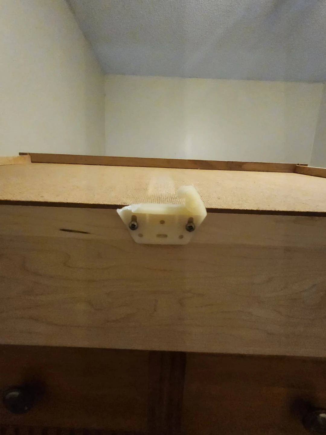 Wooden 5-Drawer Dresser - photo 4