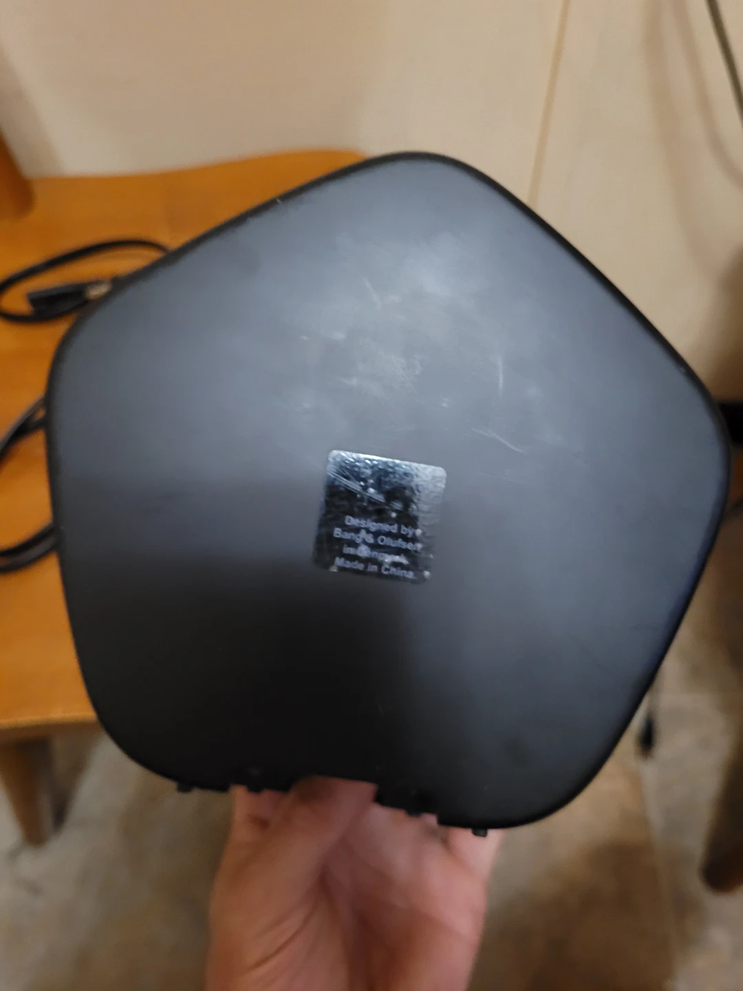 B&O Bang & Olufsen BeoPlay S3 Bluetooth Speaker - photo 3